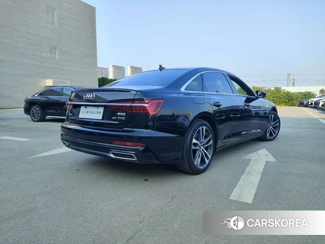 Audi A6L id 4254073 из Китая 10