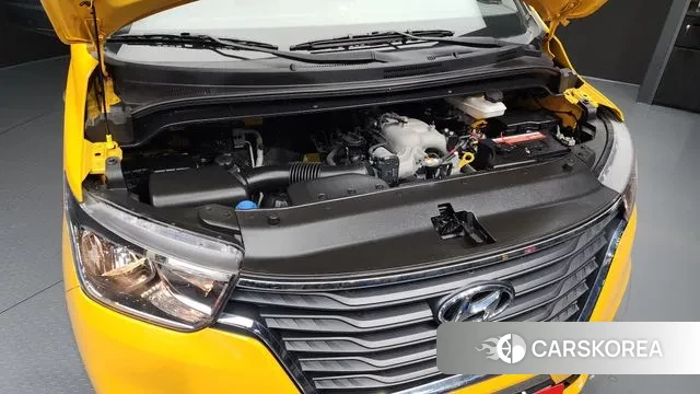 Hyundai The New Grand Starex id 3449155 из Кореи 16