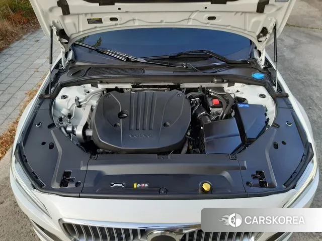 Volvo S90 id 3318359 из Кореи 16