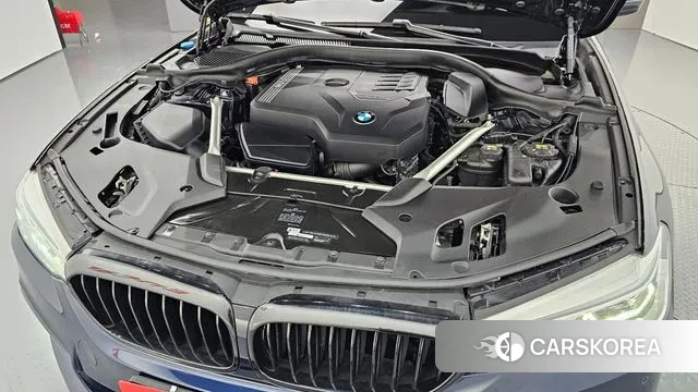 BMW 5 Series (G30) id 3044790 из Кореи 16