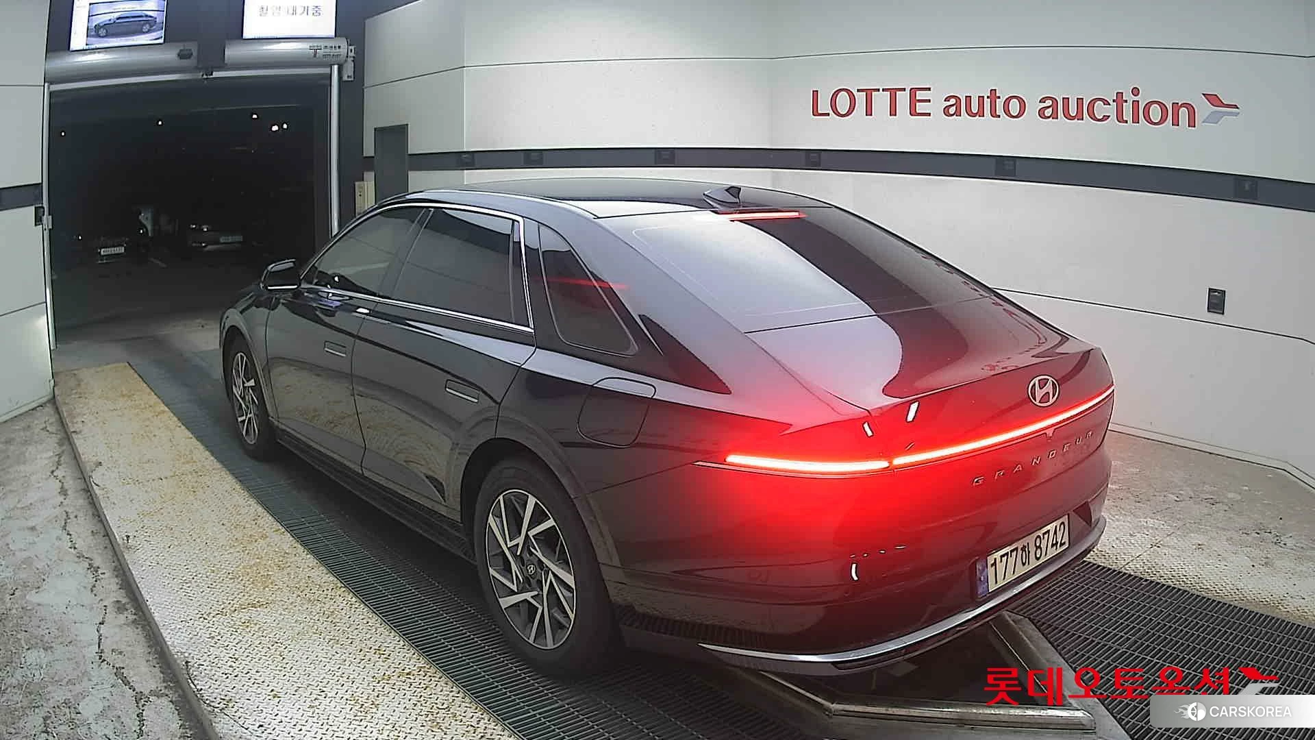 Hyundai Grandeur Hybrid id 4679287 из Кореи 33