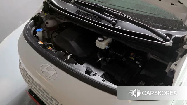 Hyundai Staria id 3850449 из Кореи 16