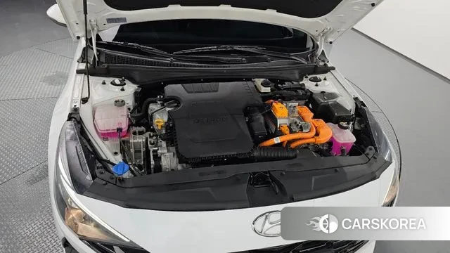 Hyundai Avante Hybrid (CN7) id 3058846 из Кореи 16