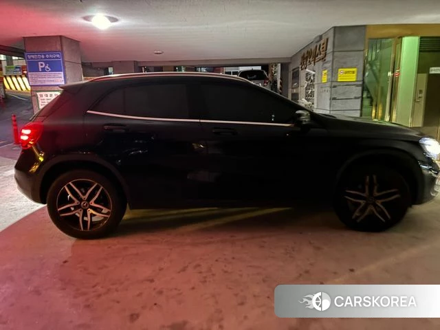 Mercedes-Benz GLA-Class X156 2018 Черный из Кореи, фото 6