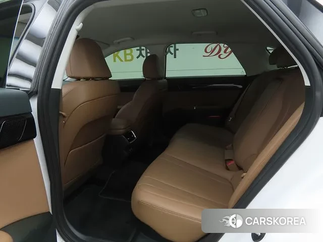 Hyundai Grandeur Hybrid (GN7) id 3644962 из Кореи 16