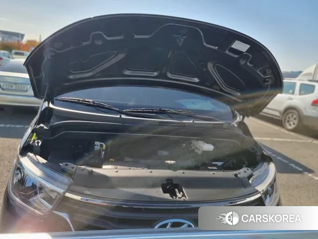 Hyundai The New Grand Starex id 3374547 из Кореи 13