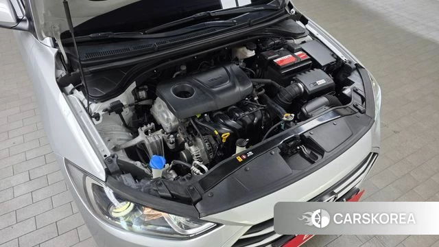 Hyundai Avante AD id 3845679 из Кореи 16