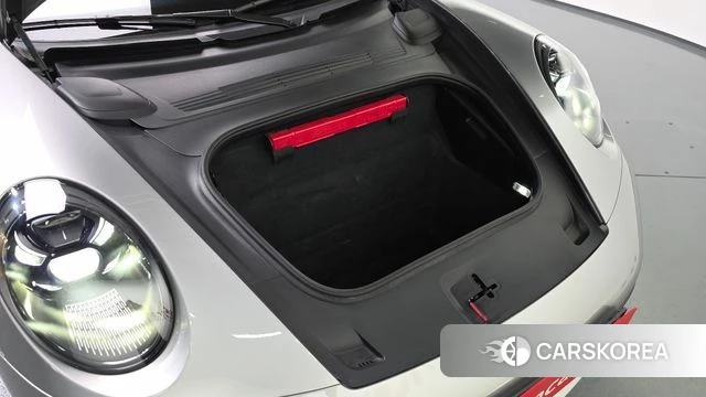Porsche 911(992) id 4906149 из Кореи 16