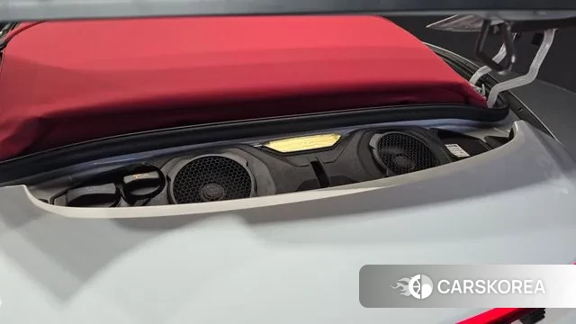 Porsche 911(992) id 3758396 из Кореи 16