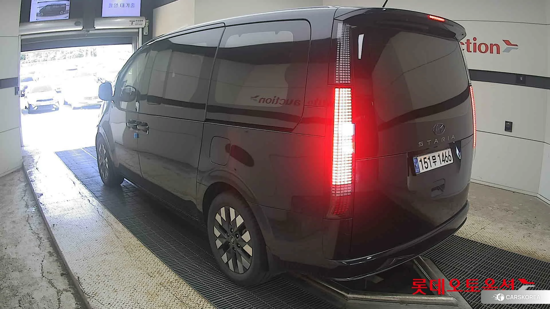 Hyundai Staria Lounge id 4902396 из Кореи 32