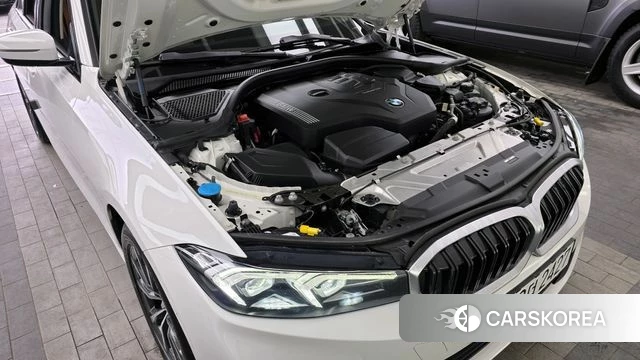 BMW 3 Series (G20) id 3914948 из Кореи 16