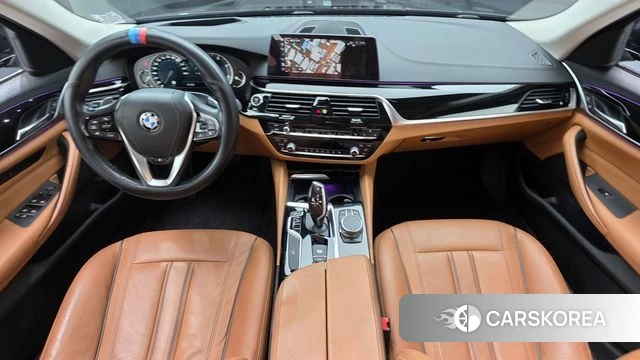 BMW 5 Series (G30) id 3829384 из Кореи 16