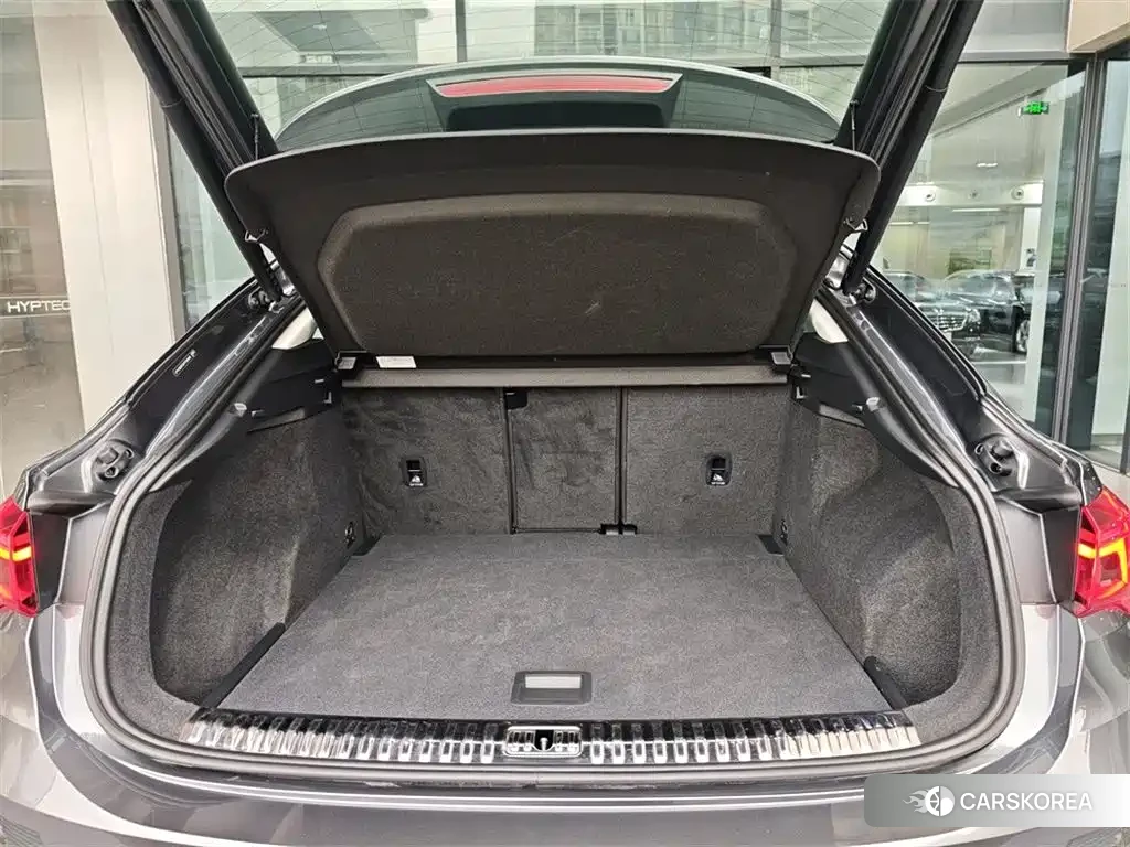 Audi Q3 Sportback id 4599612 из Китая 11