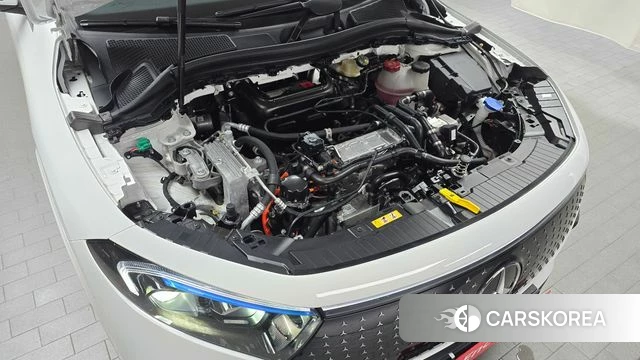 Mercedes-Benz EQA H243 id 4349288 из Кореи 28