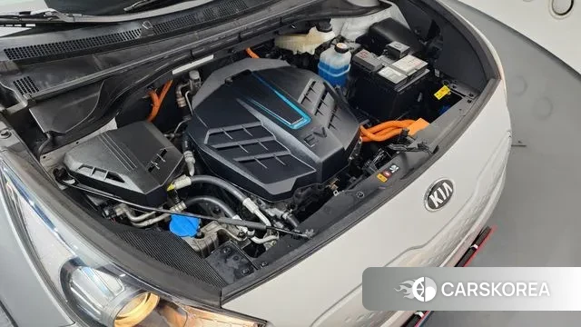 Kia Niro EV id 3722472 из Кореи 16