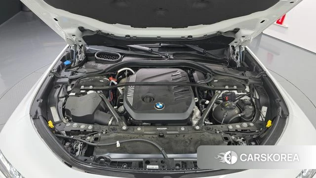 BMW 7 Series (G70) id 4505545 из Кореи 30