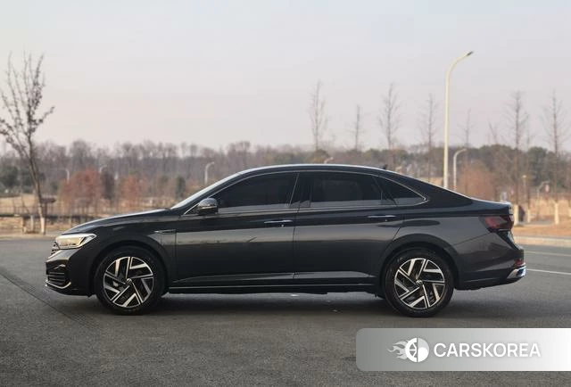 Volkswagen Sagitar id 4320740 из Китая 11