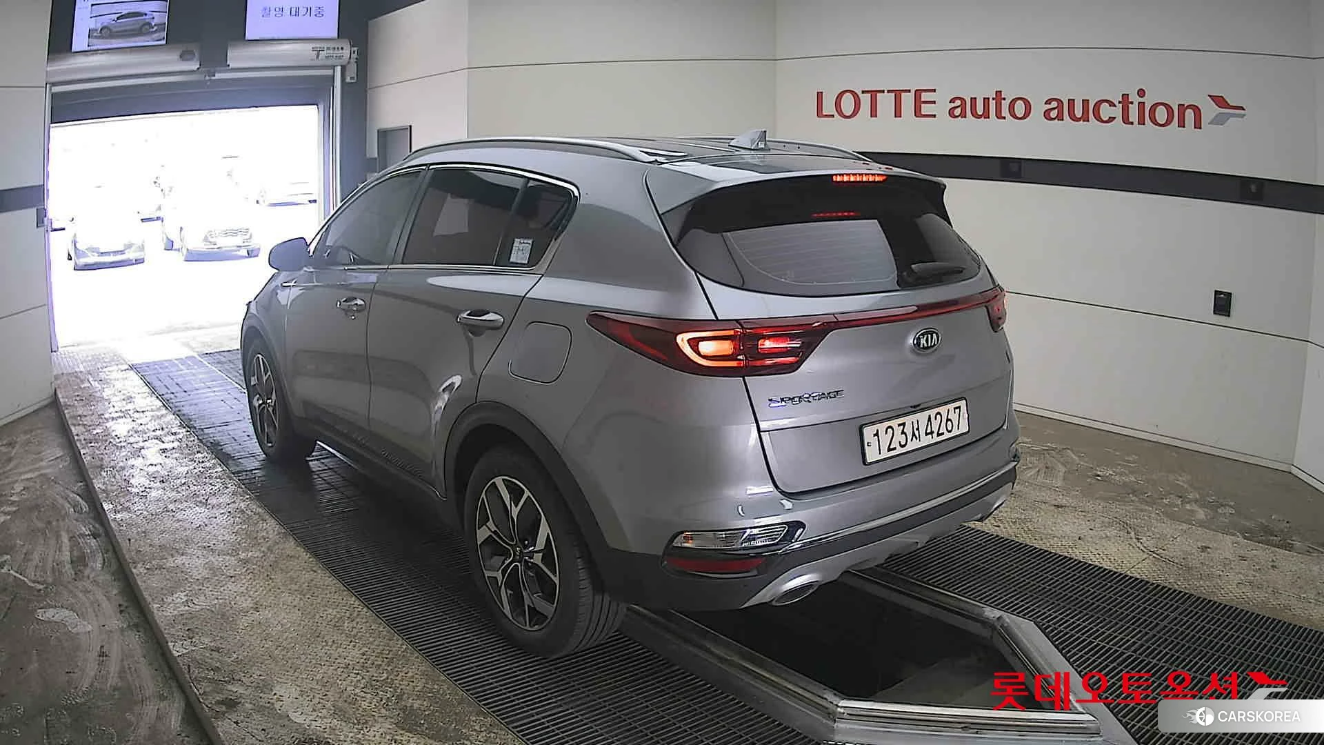 Kia Sportage id 3875738 из Кореи 33