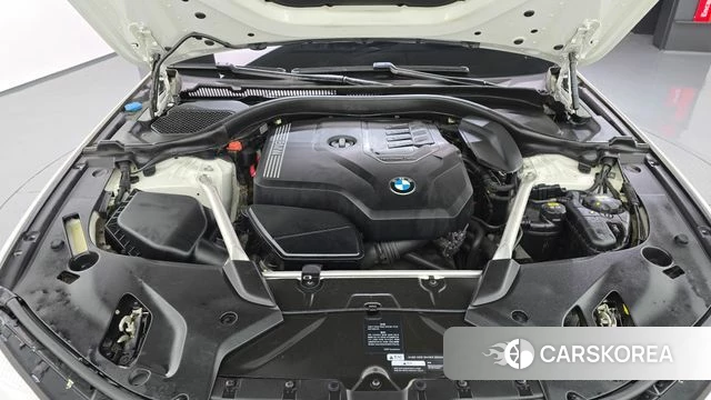 BMW 5 Series (G30) id 4632611 из Кореи 30