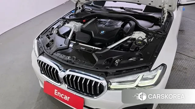 BMW 5 Series (G30) id 3545080 из Кореи 16