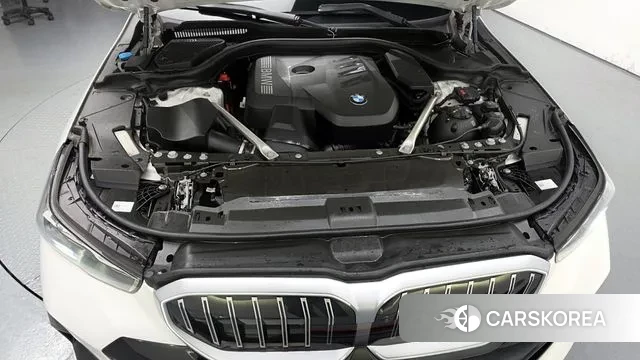 BMW 5 Series (G60) id 3576236 из Кореи 16