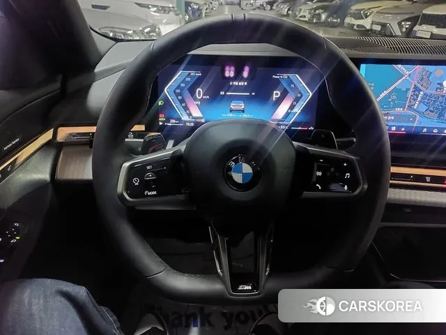 BMW 5 Series (G60) id 3410234 из Кореи 14