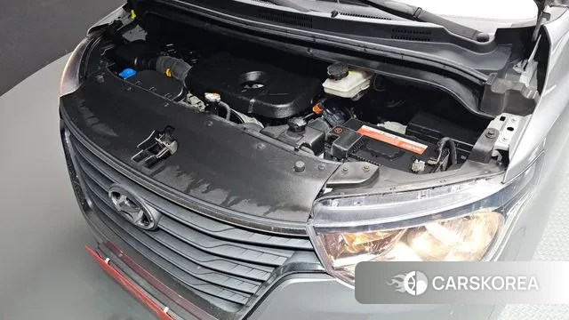 Hyundai The New Grand Starex id 3557813 из Кореи 16