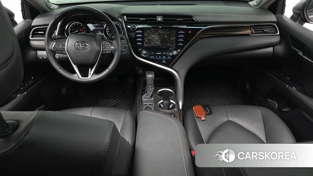 Toyota Camry (XV70) id 4508405 из Кореи 29