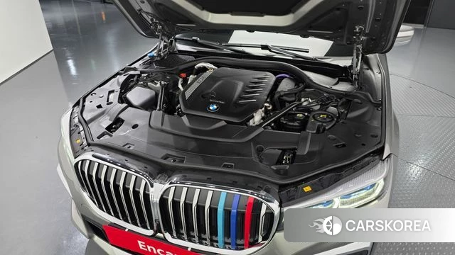 BMW 7 Series (G11) id 3860507 из Кореи 16