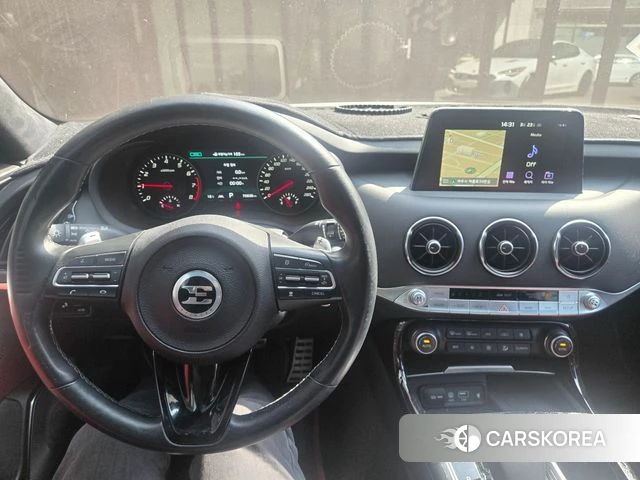 Kia Stinger id 3853148 из Кореи 7