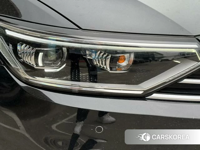 Volkswagen Magotan id 4394135 из Китая 24
