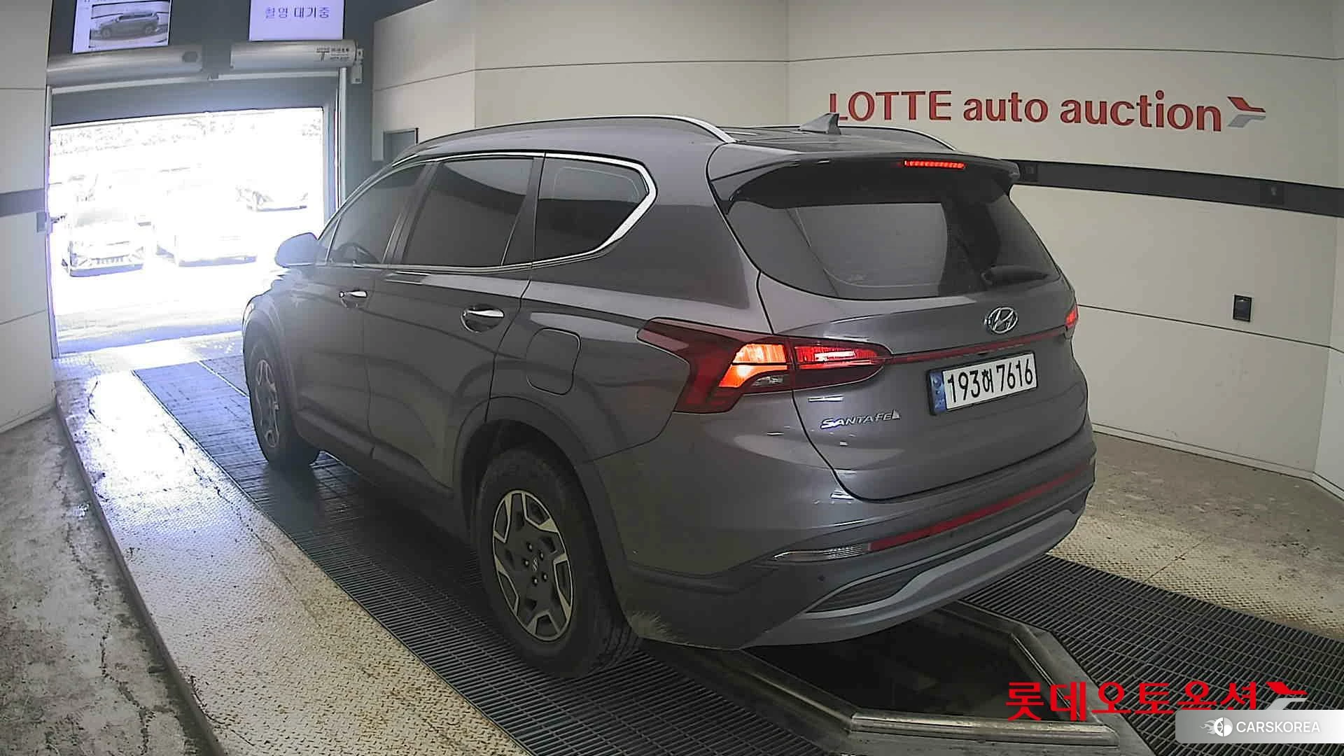 Hyundai Santa Fe Hybrid id 4902516 из Кореи 32