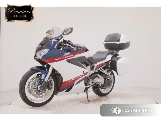 Проданный Honda VFR800F 2022 из Японии