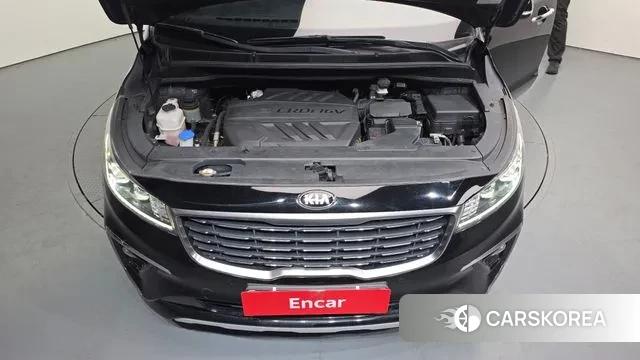 Kia The New Carnival id 3709118 из Кореи 16