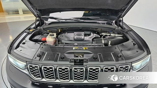 Jeep Grand Cherokee (WL) id 3839272 из Кореи 16