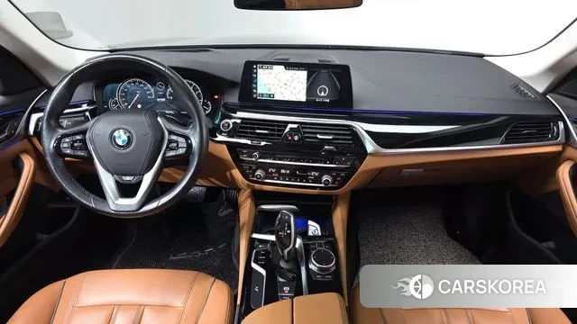 BMW 5 Series (G30) id 3578675 из Кореи 16