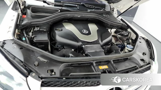 Mercedes-Benz GLE - Class W166 id 4295006 из Кореи 29