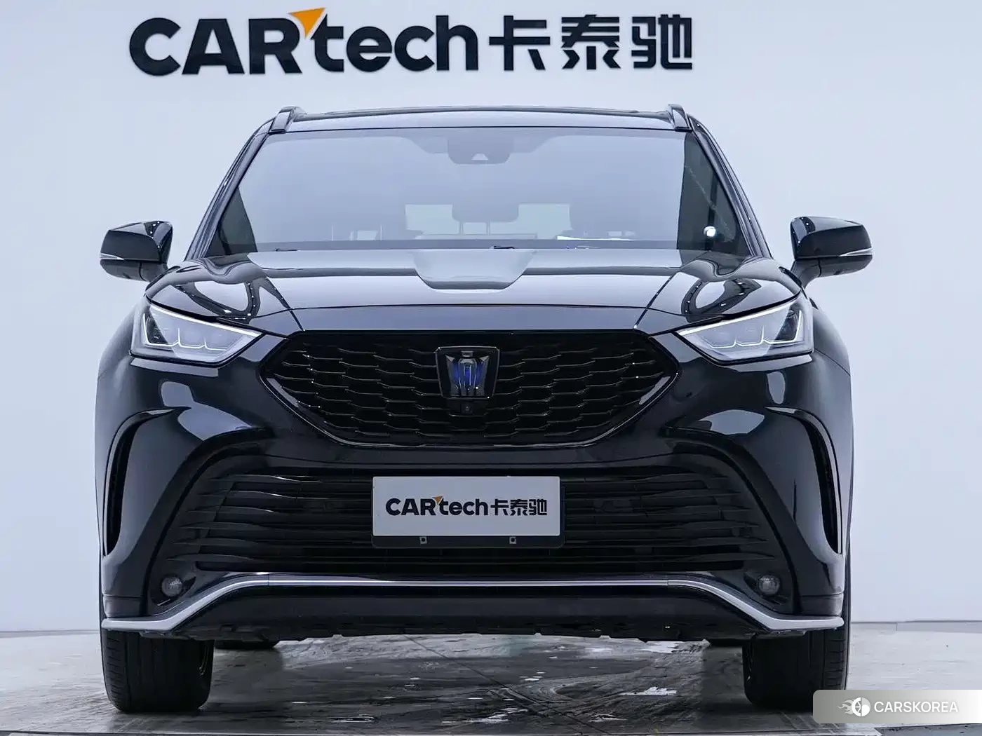 Toyota Crown id 4628154 из Китая 22
