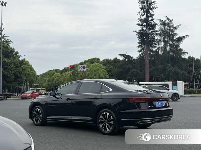 Volkswagen Passat 2021 Черный из Китая, фото 6