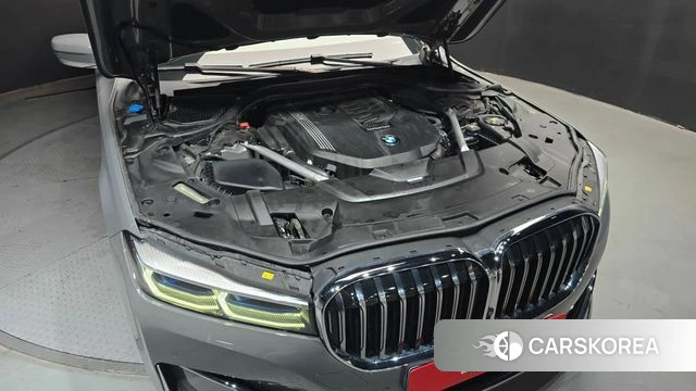 BMW 7 Series (G11) id 4556621 из Кореи 29