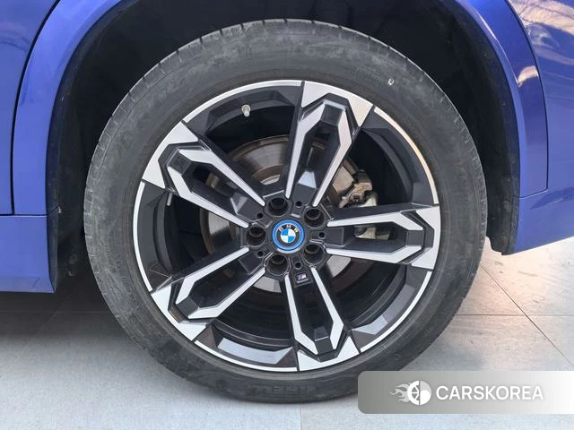 BMW iX1 id 4256955 из Китая 14