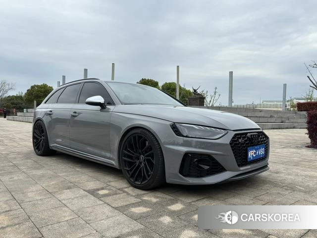 Audi RS 4 id 4259474 из Китая 11