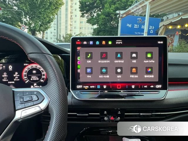 Volkswagen Golf 8th Generation 2025 Черный из Кореи, фото 6