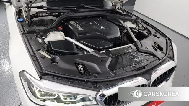 BMW 5 Series (G30) id 3259252 из Кореи 16