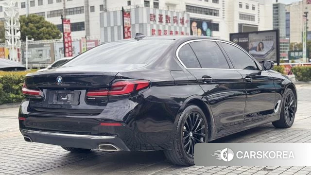 BMW 5 series PHEV id 4264865 из Китая 10