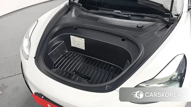 Tesla Model 3 id 2890553 из Кореи 16