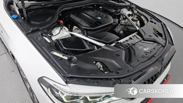 BMW 5 Series (G30) id 3161541 из Кореи 16