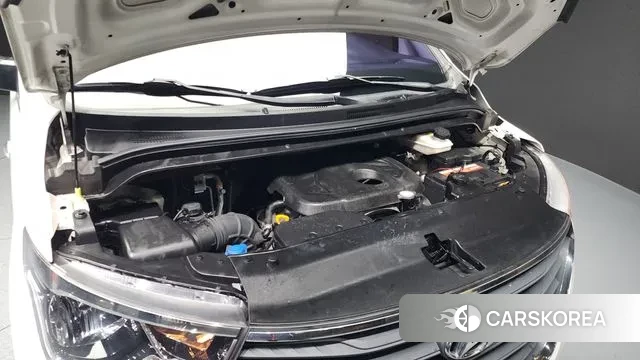 Hyundai The New Grand Starex id 3626847 из Кореи 16