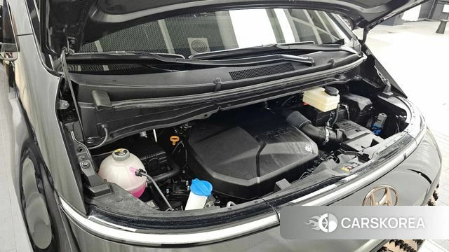 Hyundai Staria id 4018031 из Кореи 16