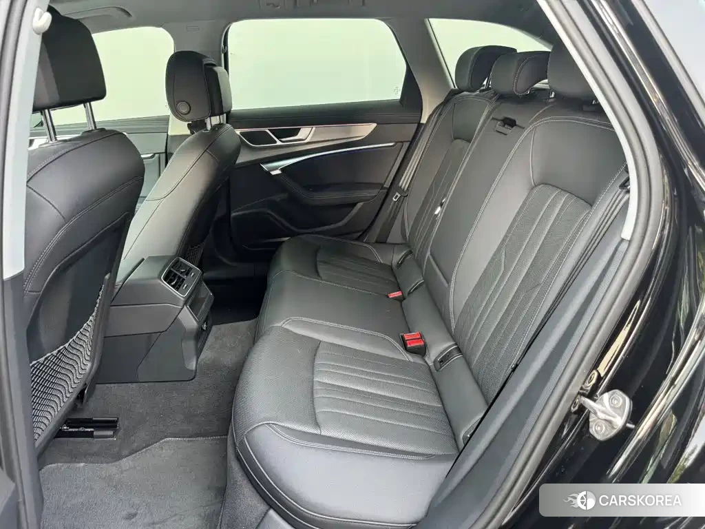 Audi A6 id 4628130 из Китая 21